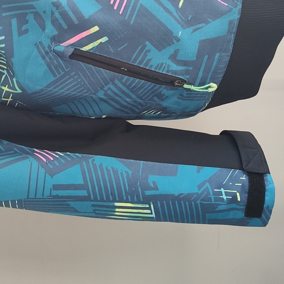 Obermeyer Teen Gage Radio Wave Patterned Hooded Ski/Snowboard Jacket Sz Teen XL - Picture 6 of 13